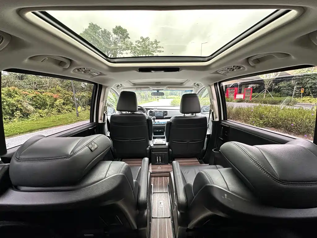 Honda Odyssey 2019 — фото 15