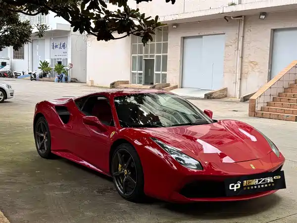 Ferrari 488 2015