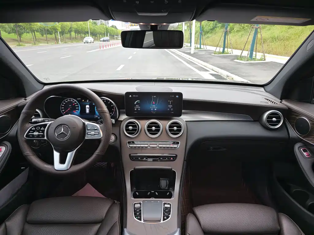 Mercedes-Benz GLC 2020