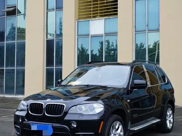 BMW X5 2012 — фото 2