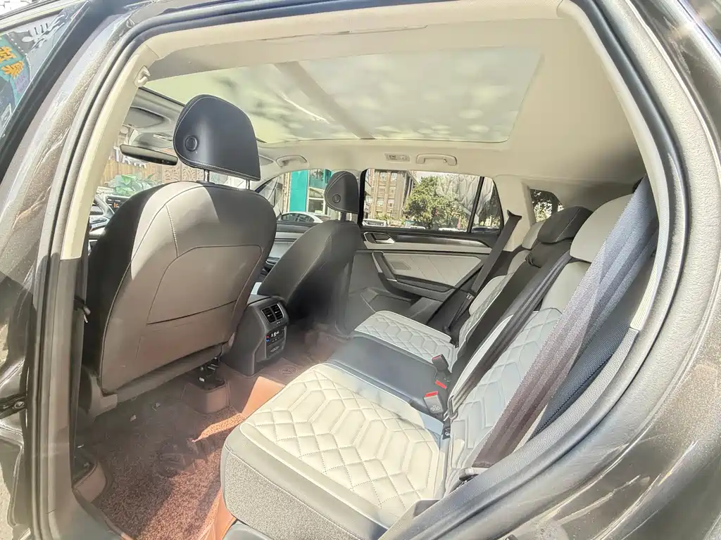 Volkswagen Tayron 2025