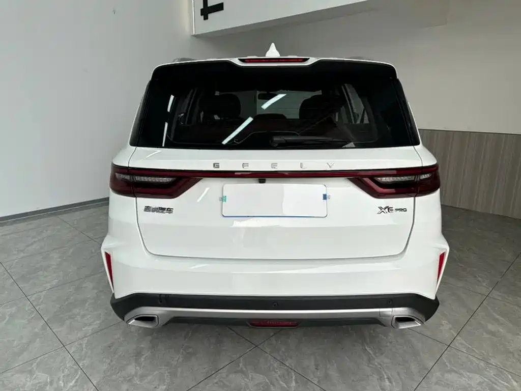 Geely Vision X6 2022