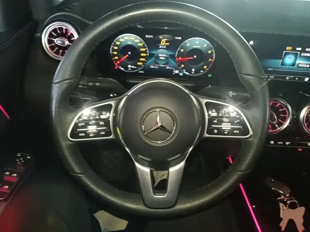 Mercedes-Benz GLA 2022 — фото 11