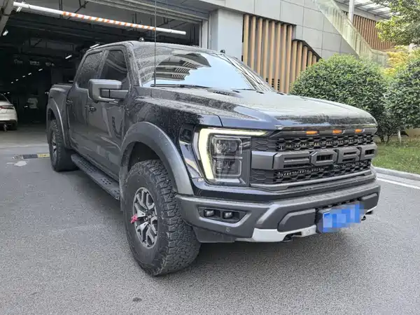 Ford F-150 Raptor 2023
