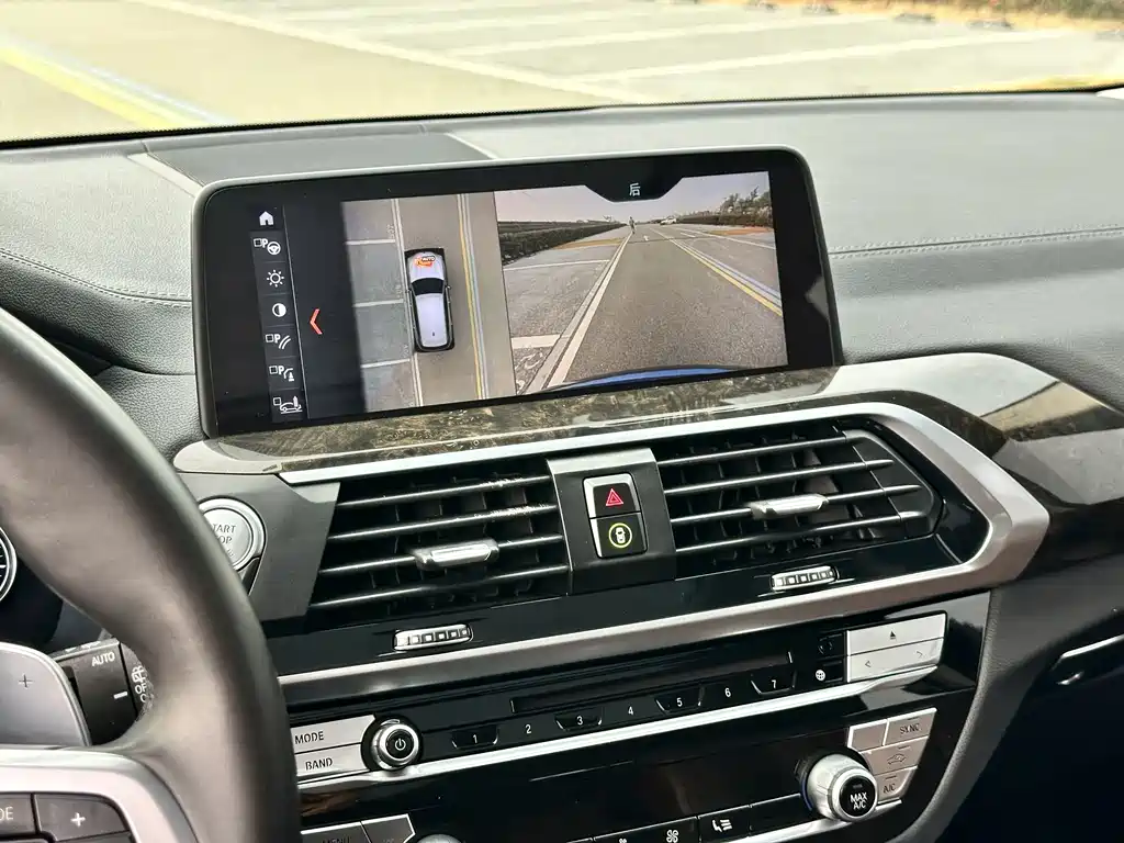 BMW X3 2019 — фото 14