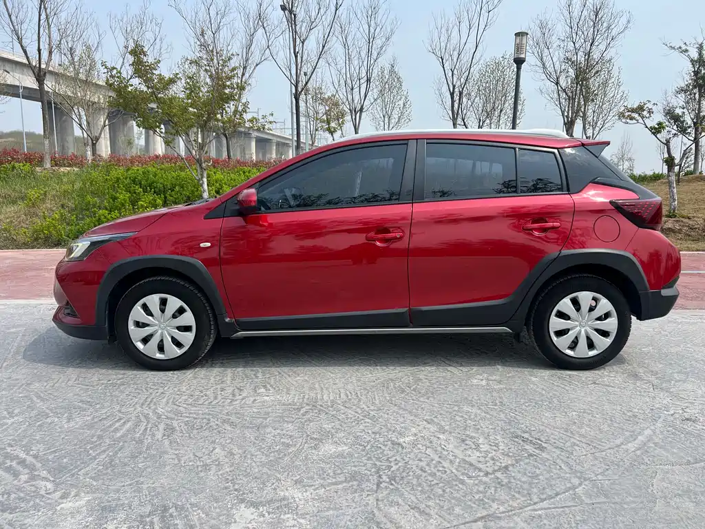 Toyota Yaris L 2019 — фото 2