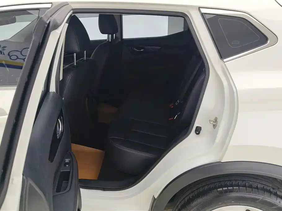 Nissan Qashqai 2023 — фото 11