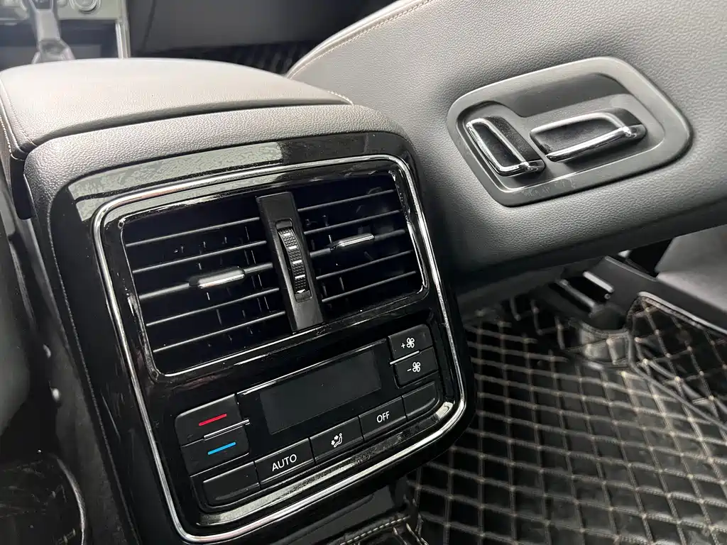 Volkswagen Passat 2020 — фото 18