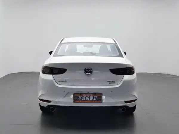 Mazda 3 Axela 2021