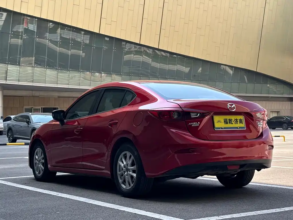 Mazda 3 Axela 2016 — фото 5