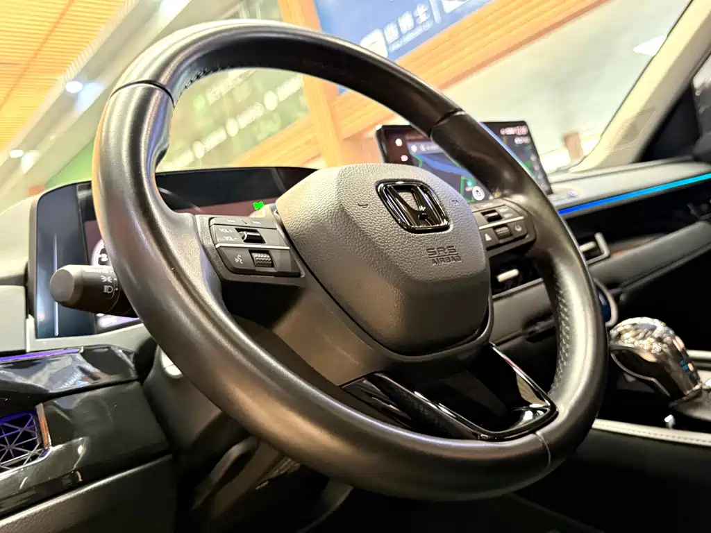 Honda Inspire 2024 — фото 17
