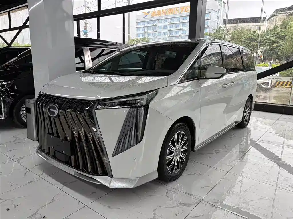 GAC Motor Trumpchi E9 2024 — фото 1