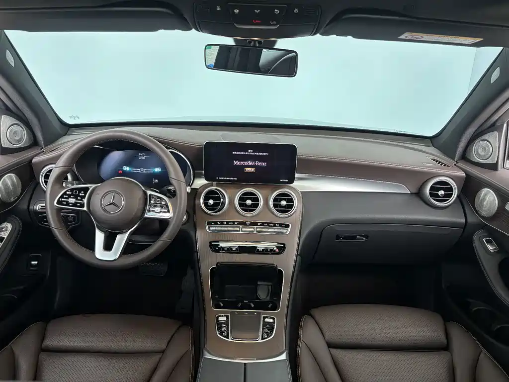 Mercedes-Benz GLC 2023 — фото 13