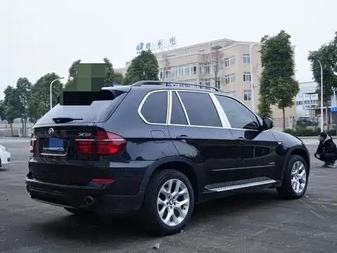 BMW X5 2012 — фото 16