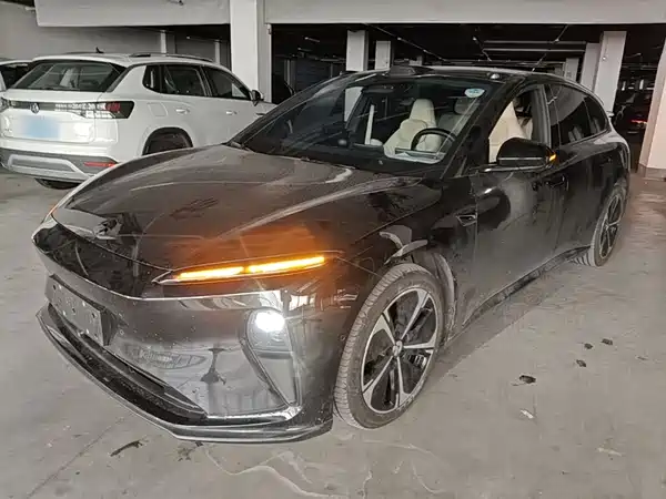 NIO ET5T 2024