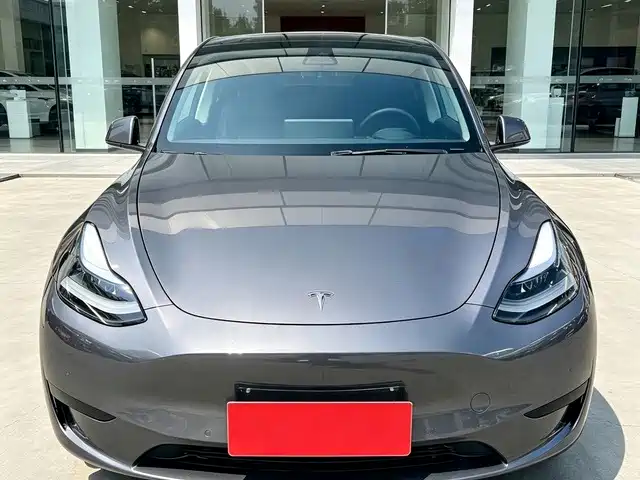 Tesla Model Y 2022 — фото 2
