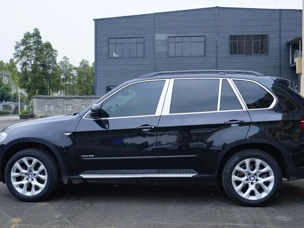 BMW X5 2012 — фото 17