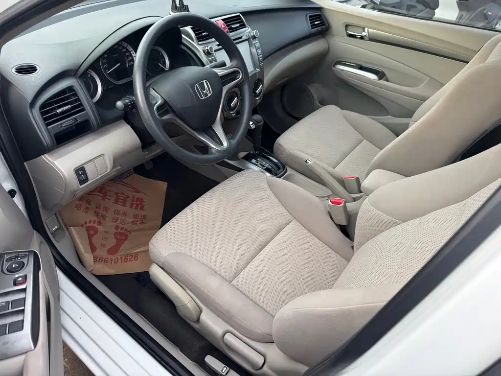 Honda City Classic 2015 — фото 3
