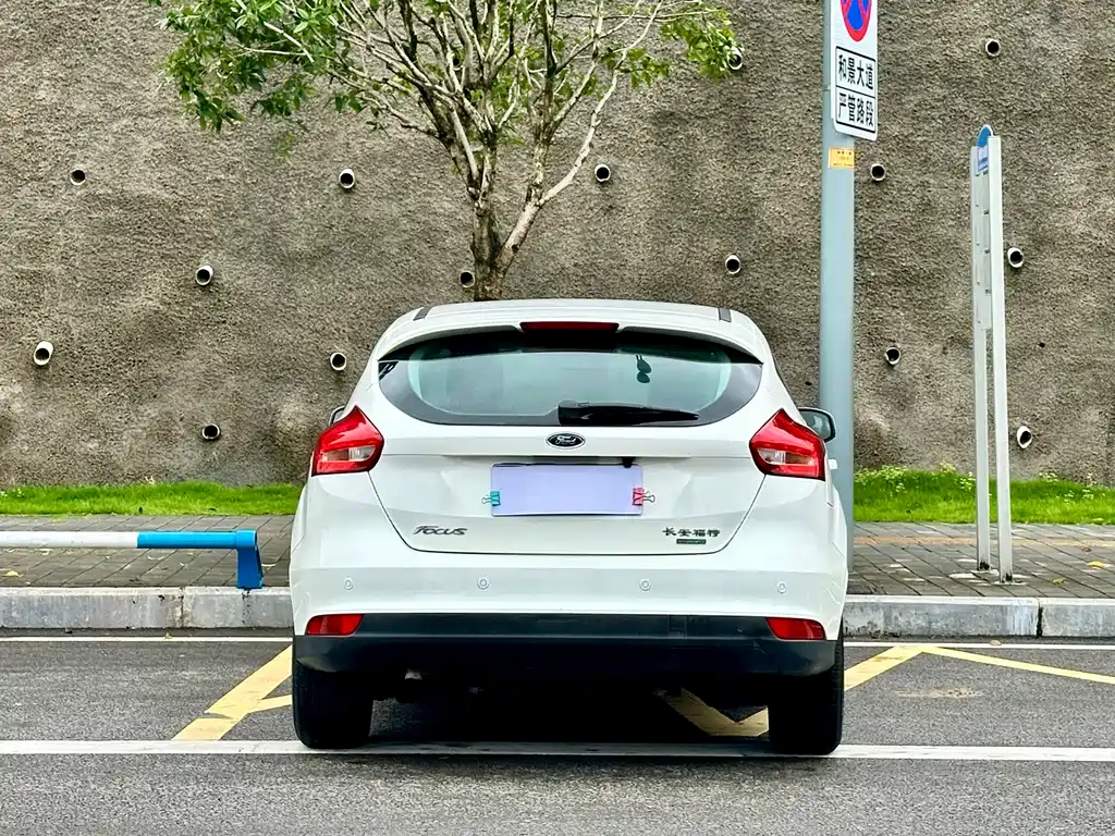 Ford Focus 2016
