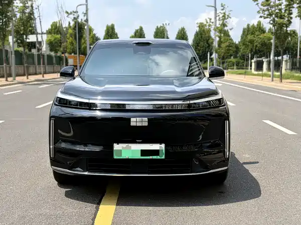 Geely Galaxy M9 2025