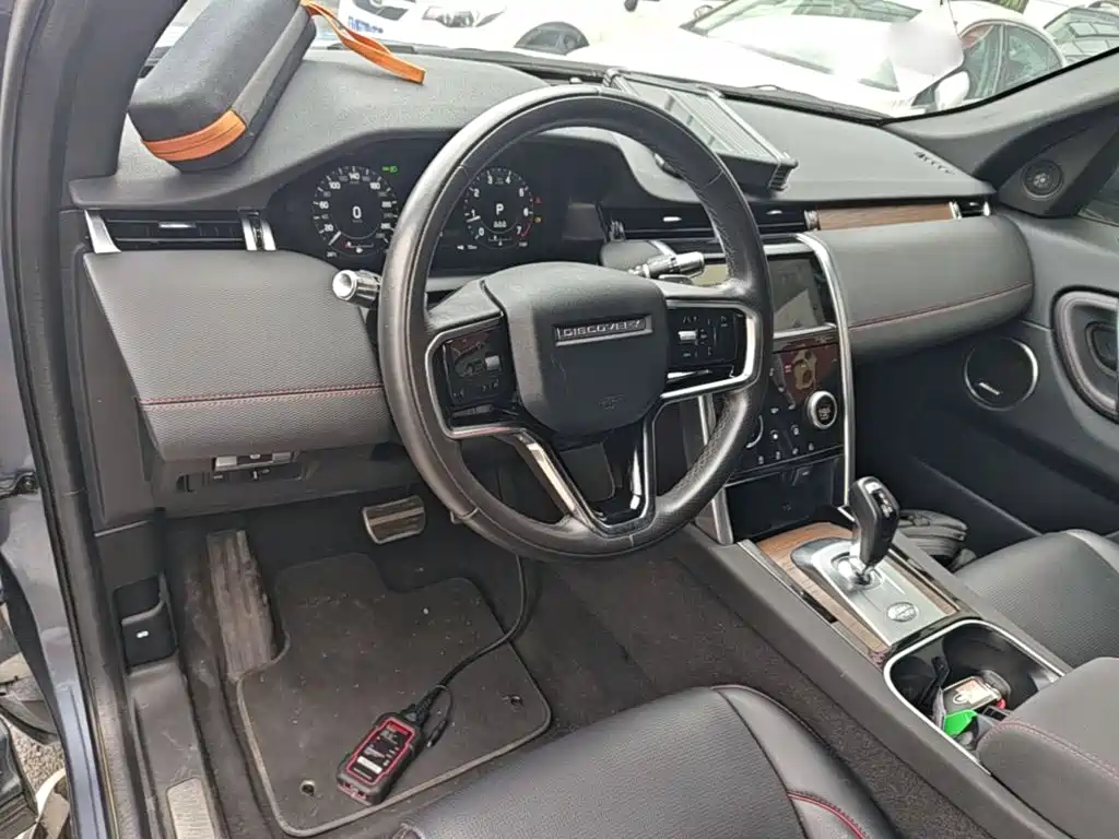 Land Rover Discovery Sport 2022 — фото 10