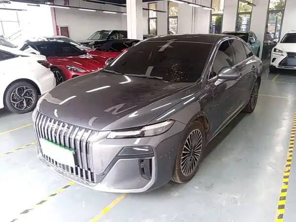 Roewe M7 DMH 2026