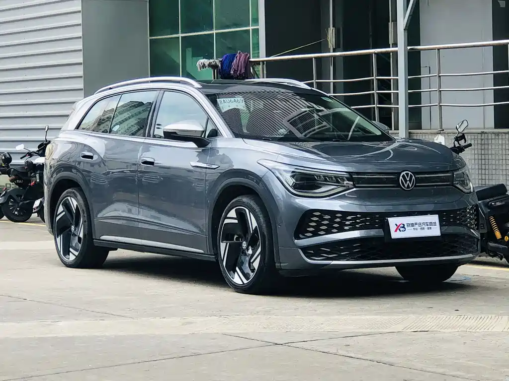 Volkswagen ID.6 X 2024