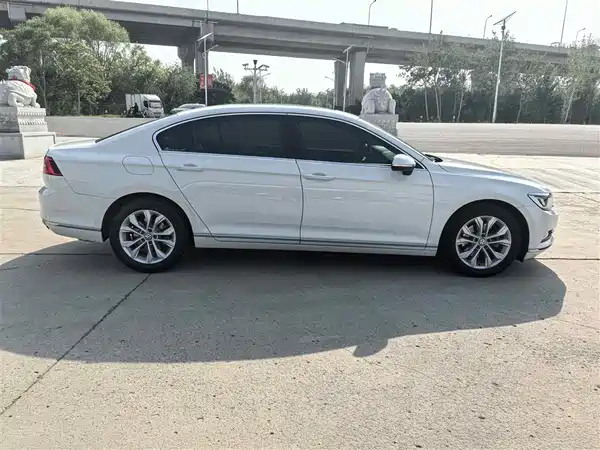 Volkswagen Magotan 2017