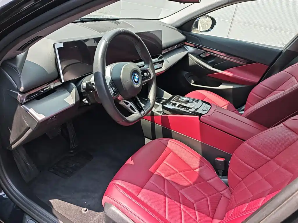 BMW i5 2025 — фото 5