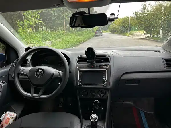 Volkswagen Polo 2014