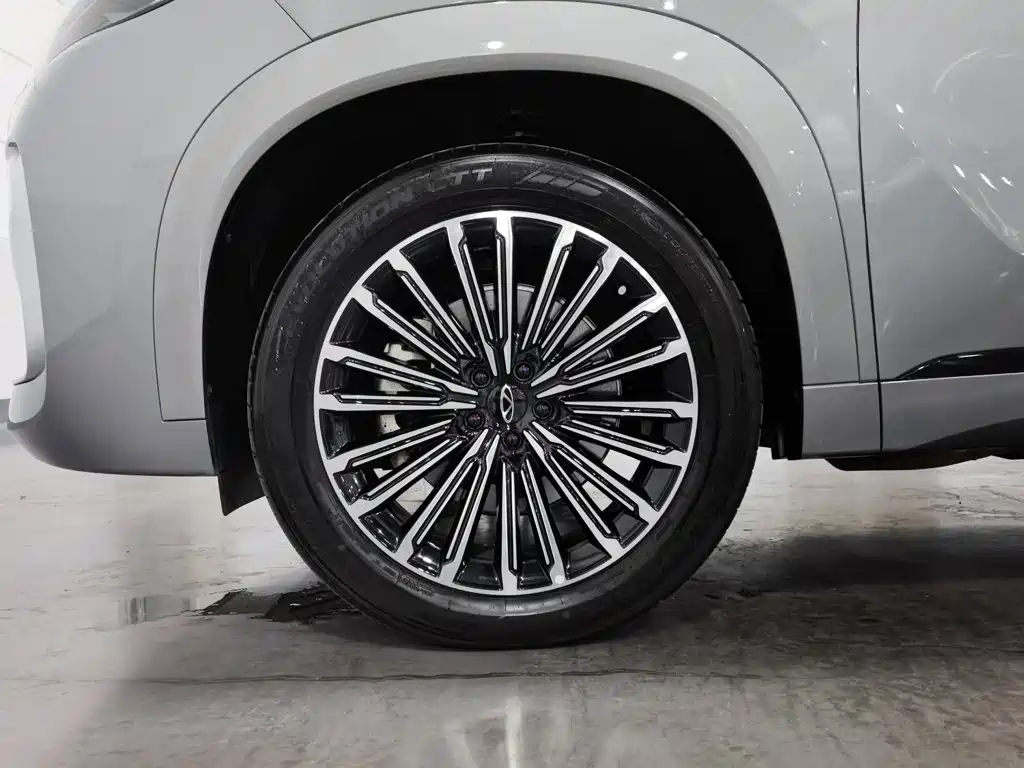 Chery Tiggo 9 C-DM 2025 — фото 17