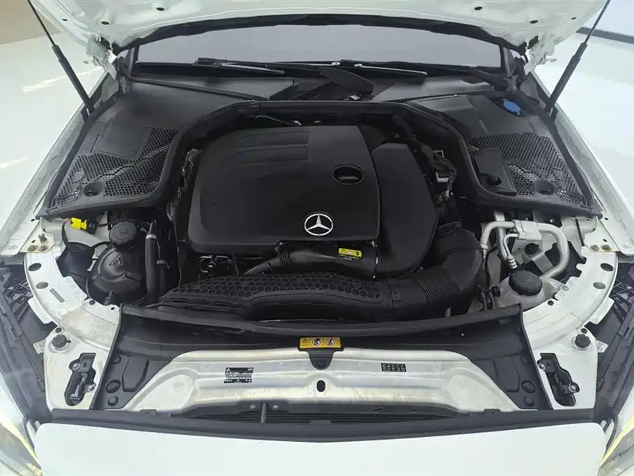 Mercedes-Benz C-Class 2019 — фото 10