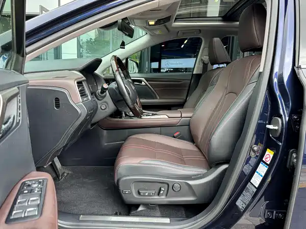 Lexus RX 2017