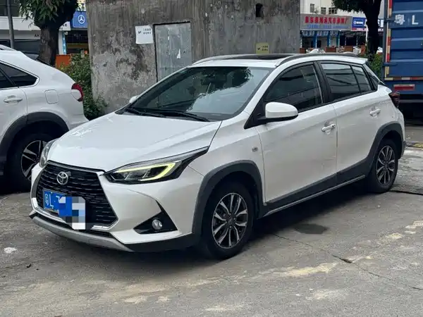 Toyota Yaris L 2020