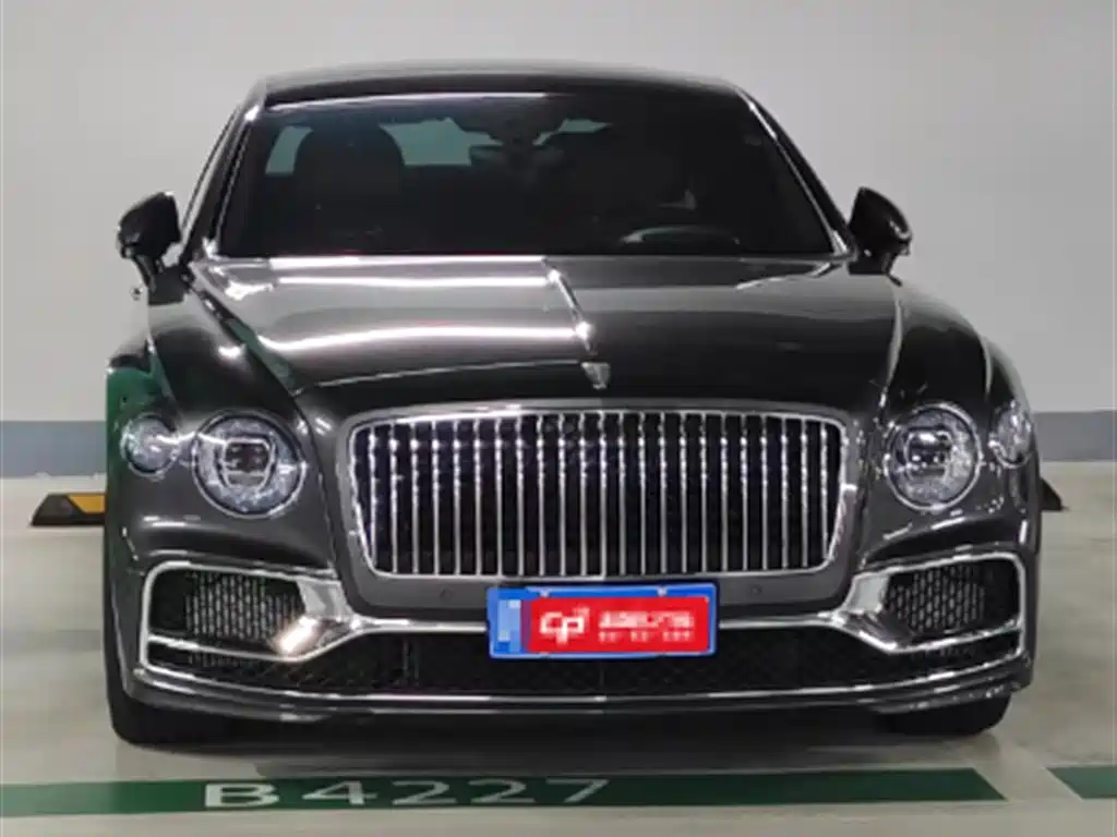 Bentley Flying Spur 2021 — фото 2