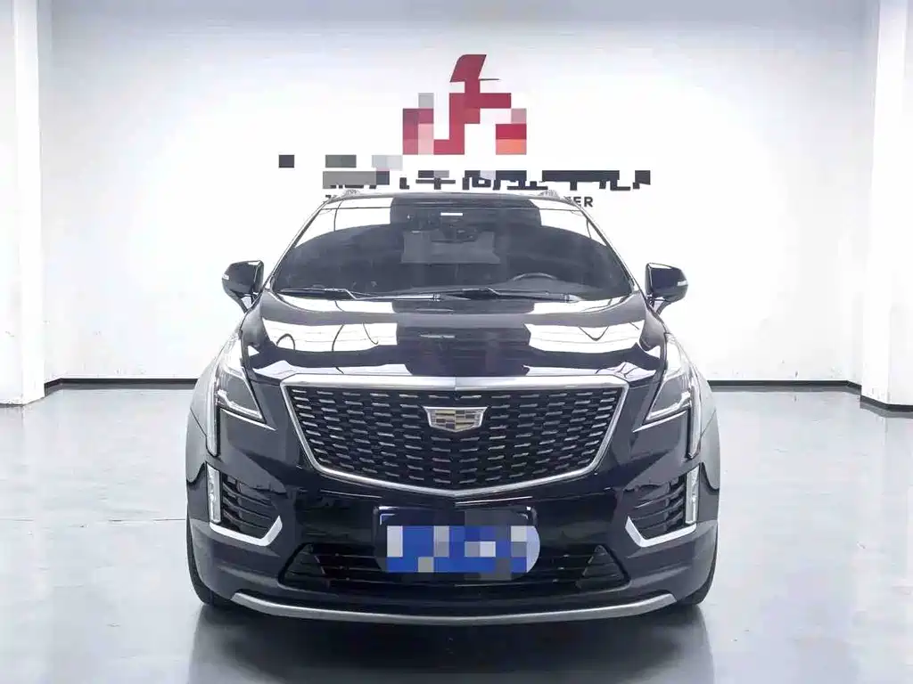 Cadillac XT5 2021 — фото 2