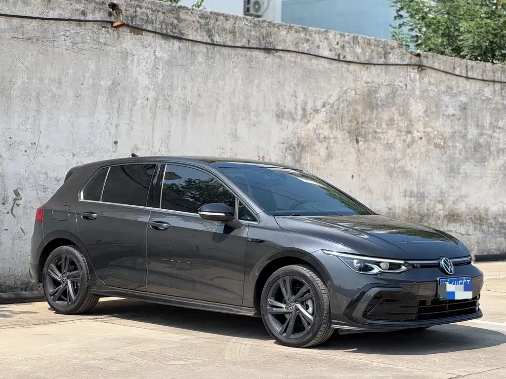 Volkswagen Golf 2022