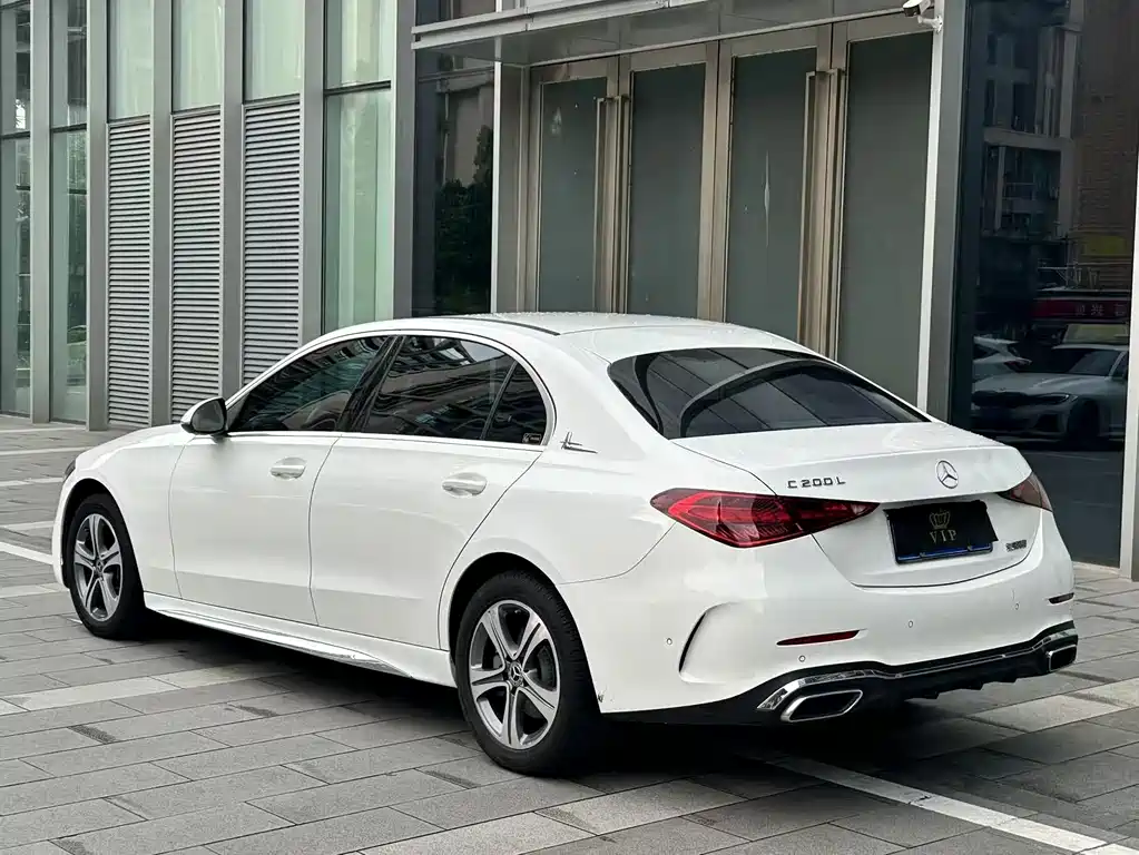 Mercedes-Benz C-Class 2022