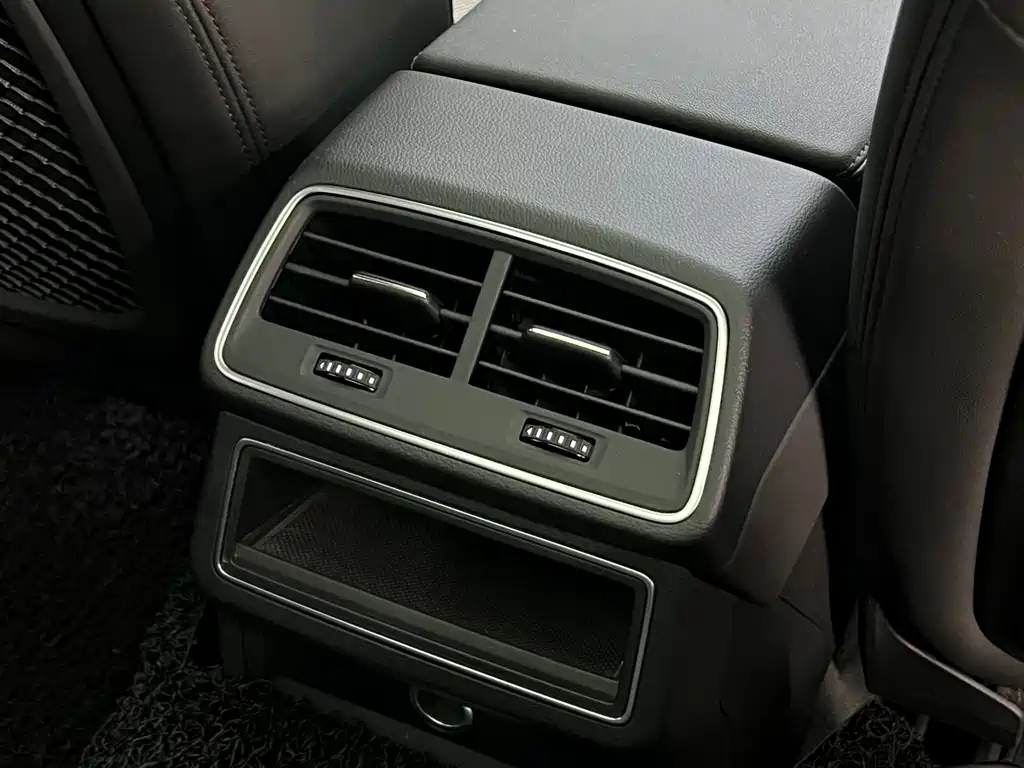 Audi A6 2023 — фото 15