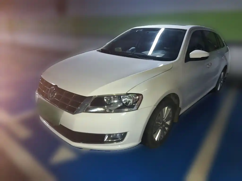 Volkswagen Gran Lavida 2014