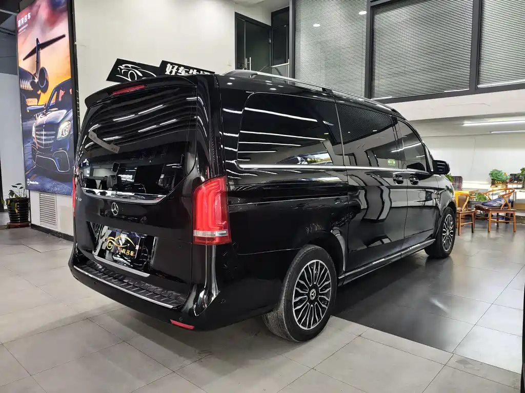 Mercedes-Benz V-Class 2019 — фото 4