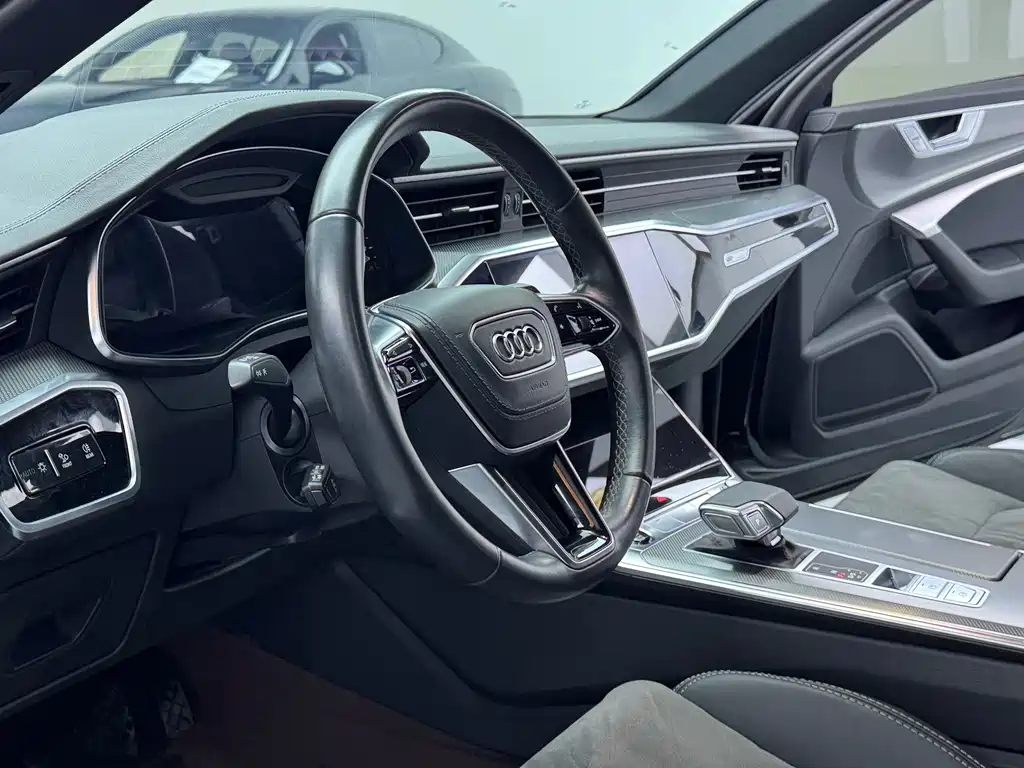Audi A6L 2023 — фото 17