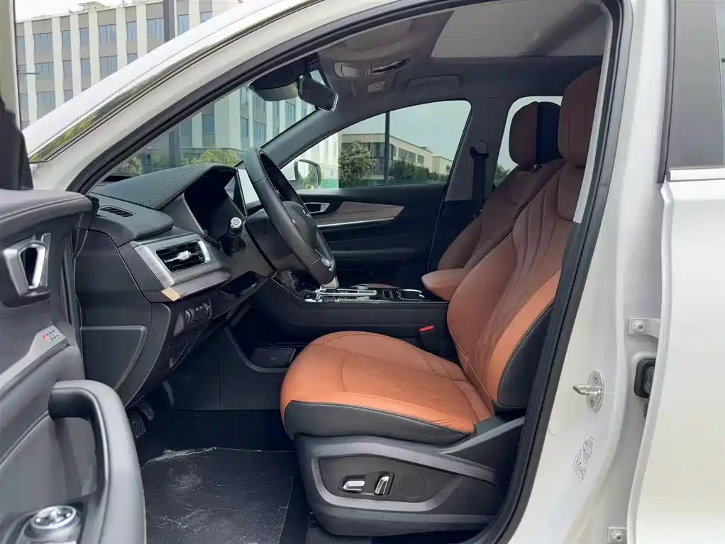 Chery Tiggo 8 2022 — фото 14