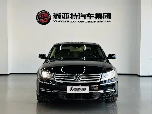 Volkswagen Phaeton 2012
