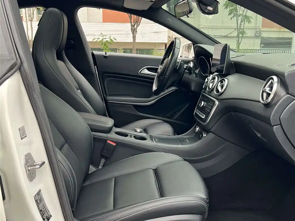 Mercedes-Benz CLA 2018 — фото 9
