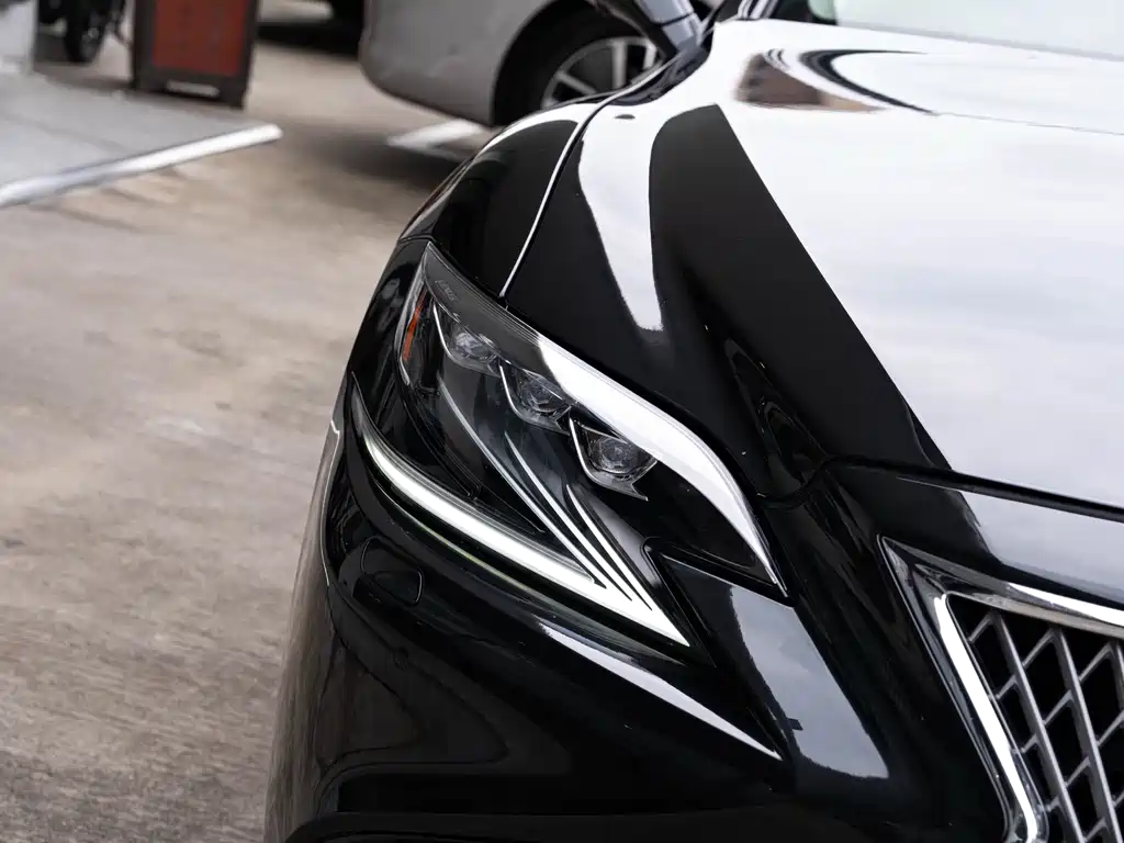 Lexus LS 2019