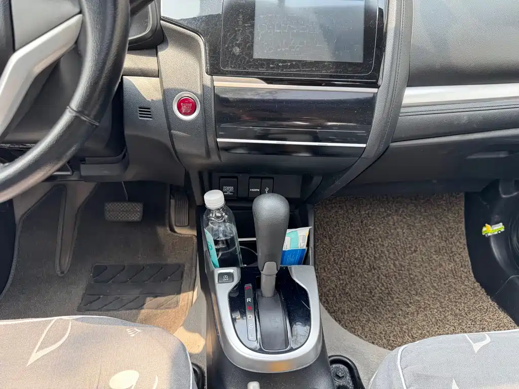 Honda Fit 2015 — фото 9