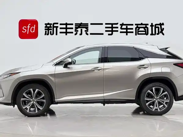 Lexus RX 2022
