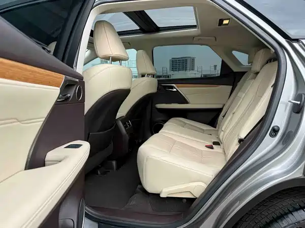 Lexus RX 2020