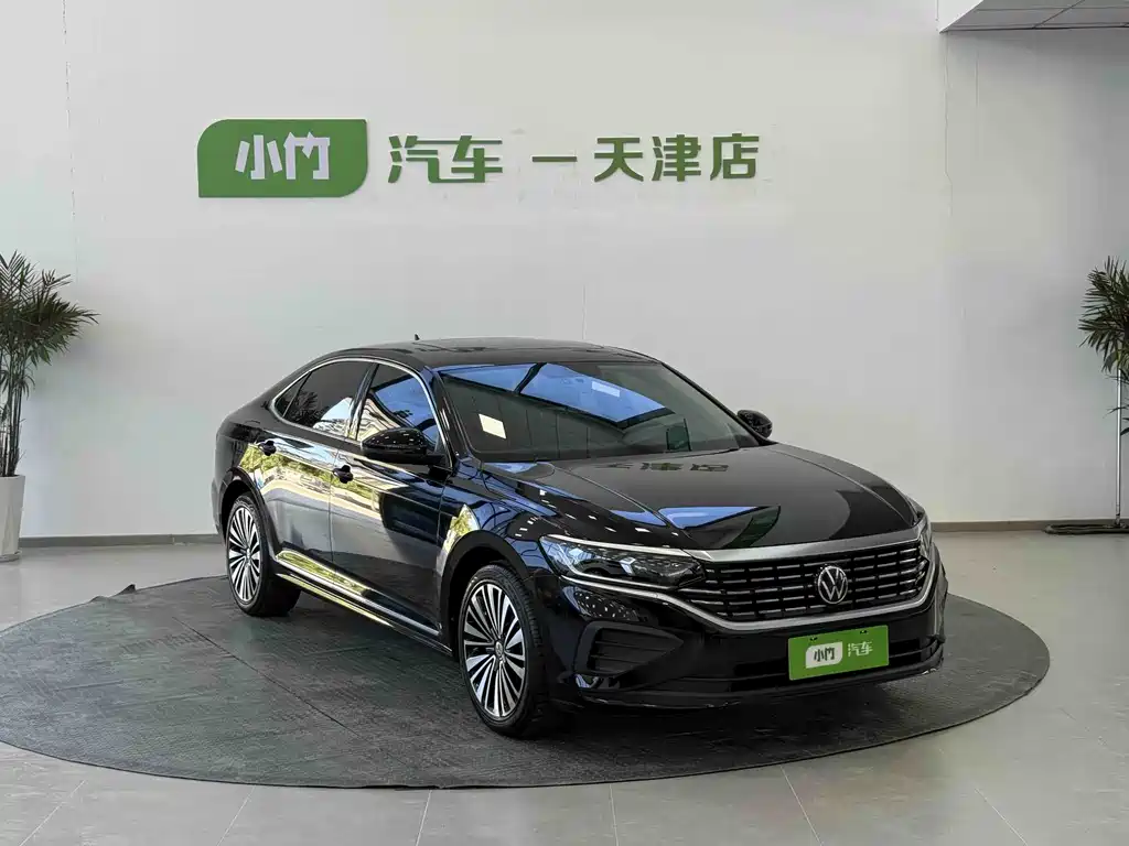 Volkswagen Passat 2022